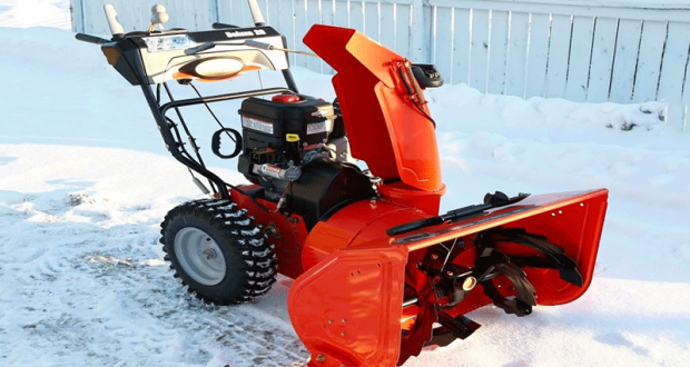 Une souffleuse Ariens Classic 24 de 1500$