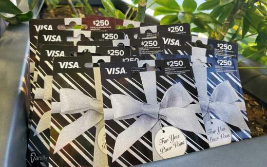 4 cartes cadeaux Visa de 250 $ chacune