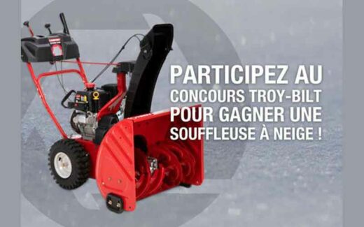 Une souffleuse à neige Troy Bilt (1029 $)