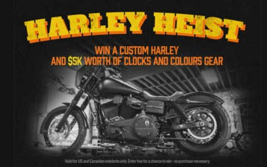 Une moto Harley Davidson (25 000 $)