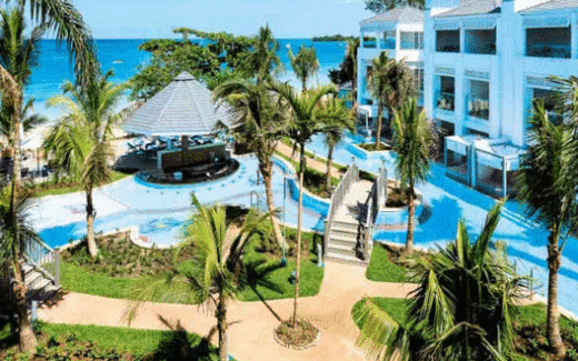 5 voyages en Jamaïque (4900 $ chacun)