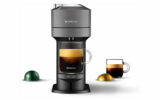 Une machine à espresso Nespresso Vertuo Next