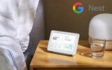 Un Google Nest Hub avec Google Assistant