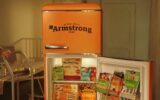 Un réfrigérateur SMEG Rétro Orange de 4200 $
